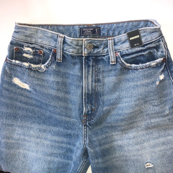 A&F Mom Jean - Picture 5 of 6